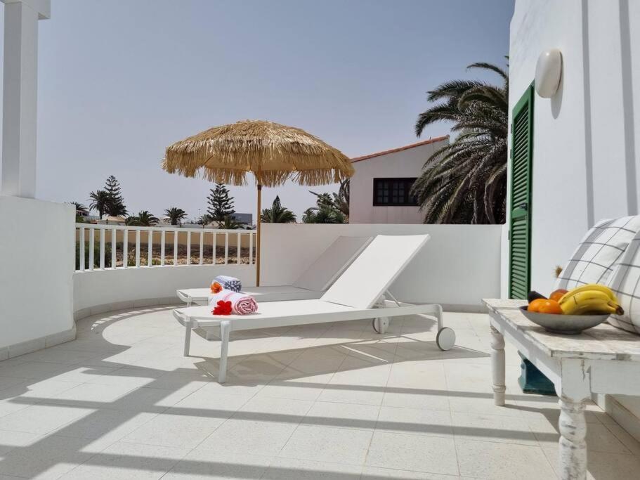 La Casa De Las Palomitas Corralejo Exteriör bild
